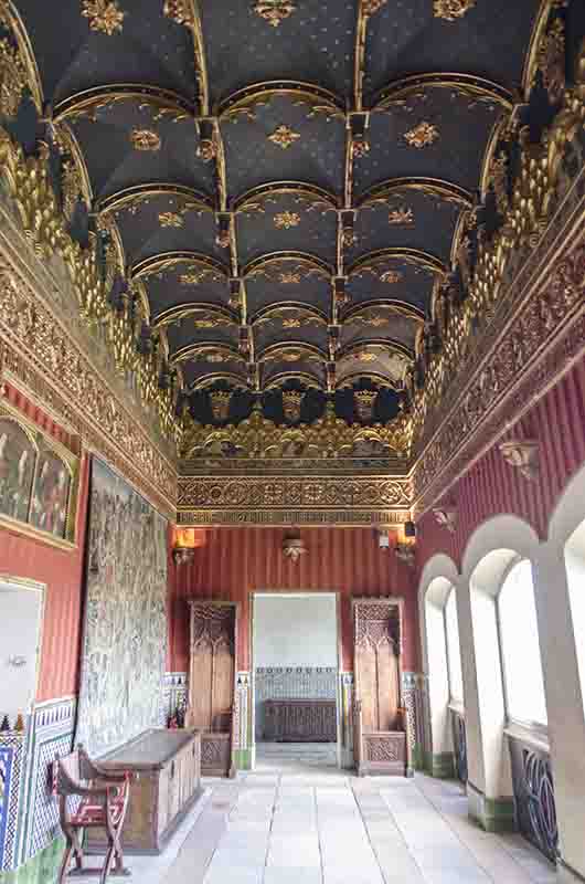 77 - Segovia - el Alcazar de Segovia - interior - sala del cordon